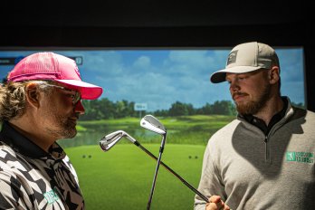 André & Oscar testar Bettinardi's nya järnklubbor